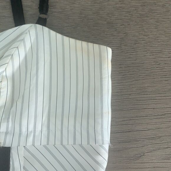 LAST CHANCE - BCBGMAXAZRIA Tuxedo Style Corset Top - Picture 4 of 6